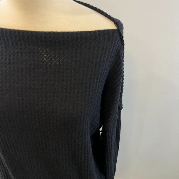 NWT TREASURE & BOND Off the Shoulder Thermal Knit Top in Black (XXS) - Picture 4 of 10